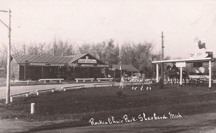 Rockin Chair Gift Shop - Shepherd Location